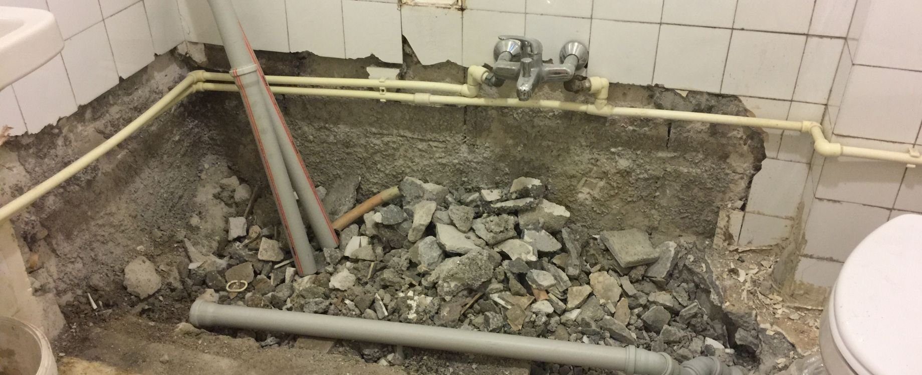 bathroom fitter near me W2 3LD